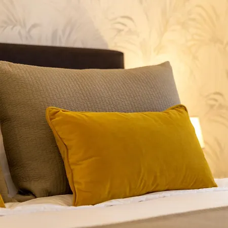 Villa First Row Estepona