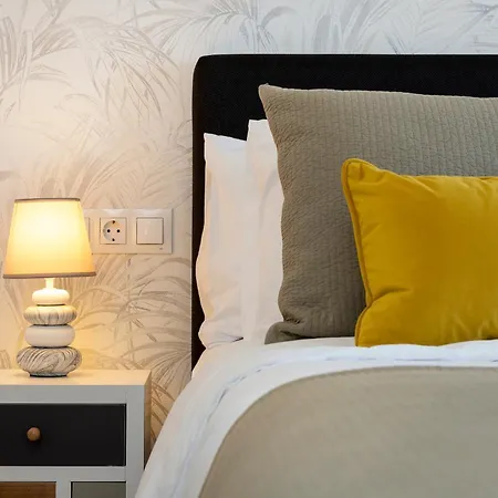 First Row * Estepona