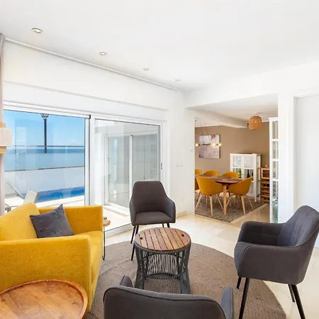 First Row * Estepona