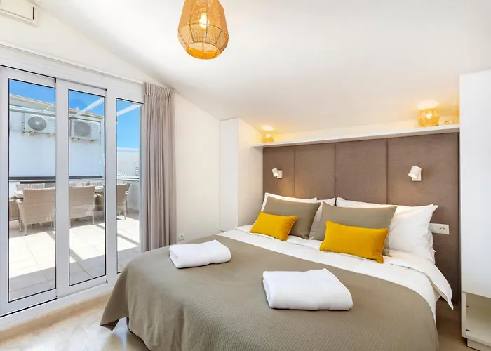 Villa First Row Estepona